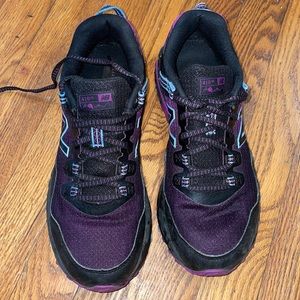Gently used New Balance running shoes.